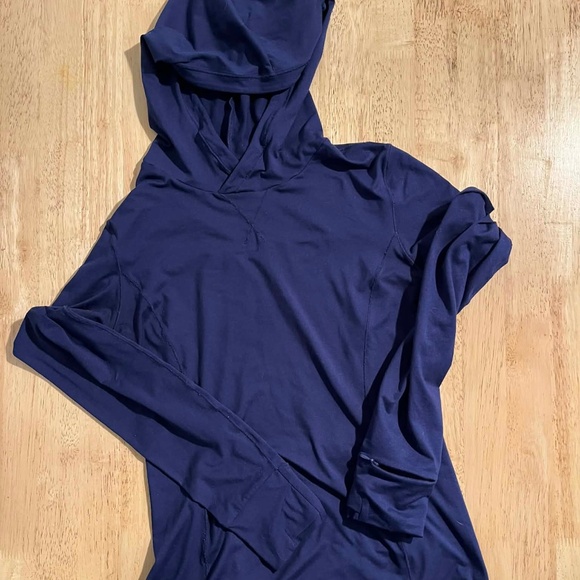 Hoodie long sleeves athletic pullover - Picture 1 of 4